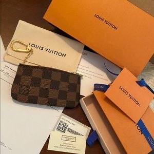 Louis Vuitton Key Pouch SOLD!!❤️